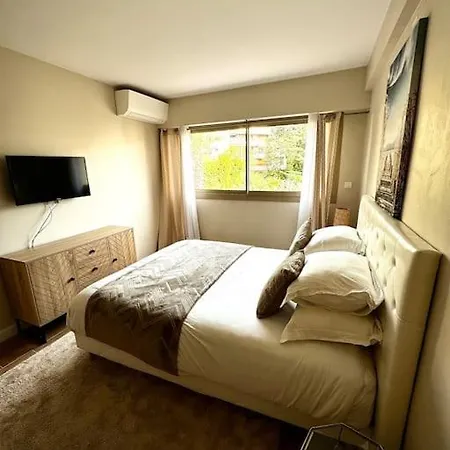 Montrose Luxury 5 Etoiles By Stephanie Apartmán