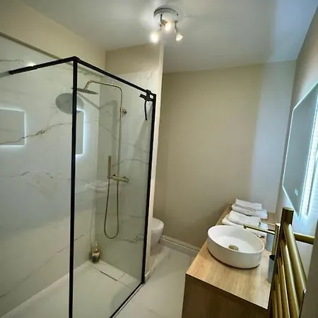 Montrose Luxury 5 Etoiles By Stephanie Apartmán